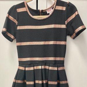 Lularoe Holiday/Elegant Collection Amelia Dress